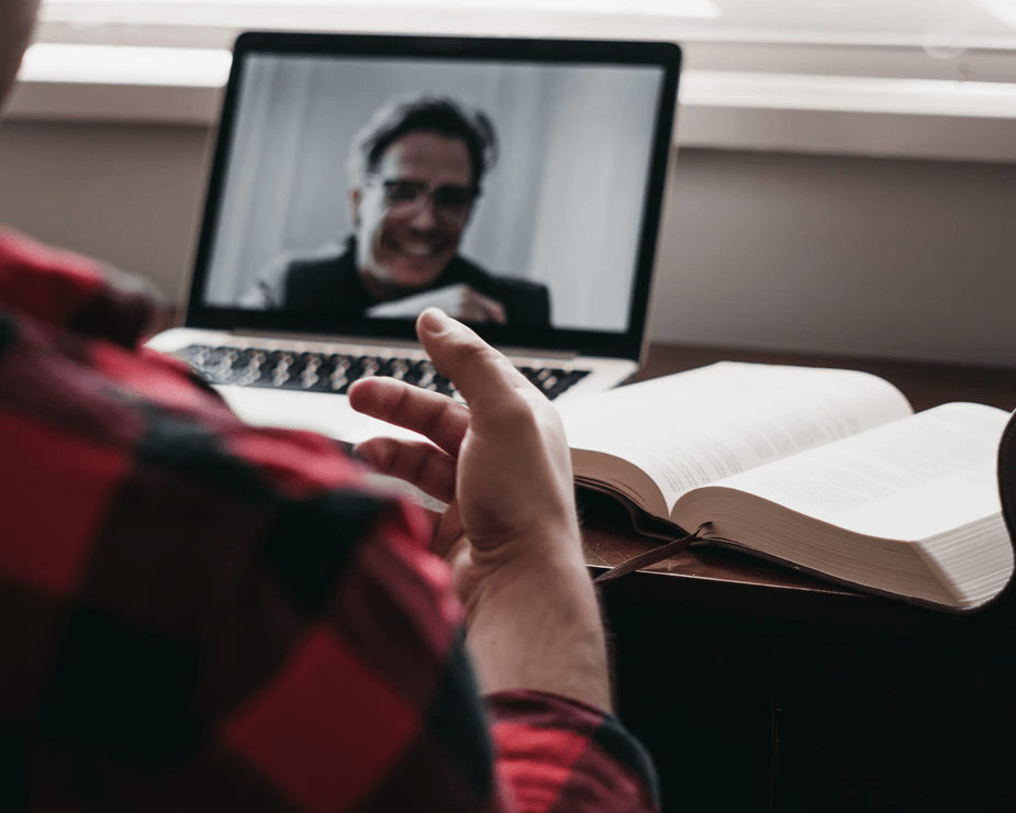 Why  Working Remotely Benefits Your Employees and Business